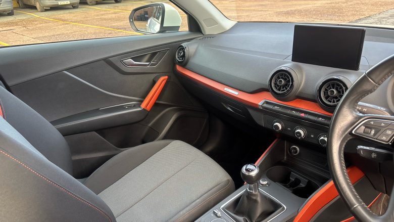 Audi Q2 1.0 TFSI SE 5dr Petrol Estate